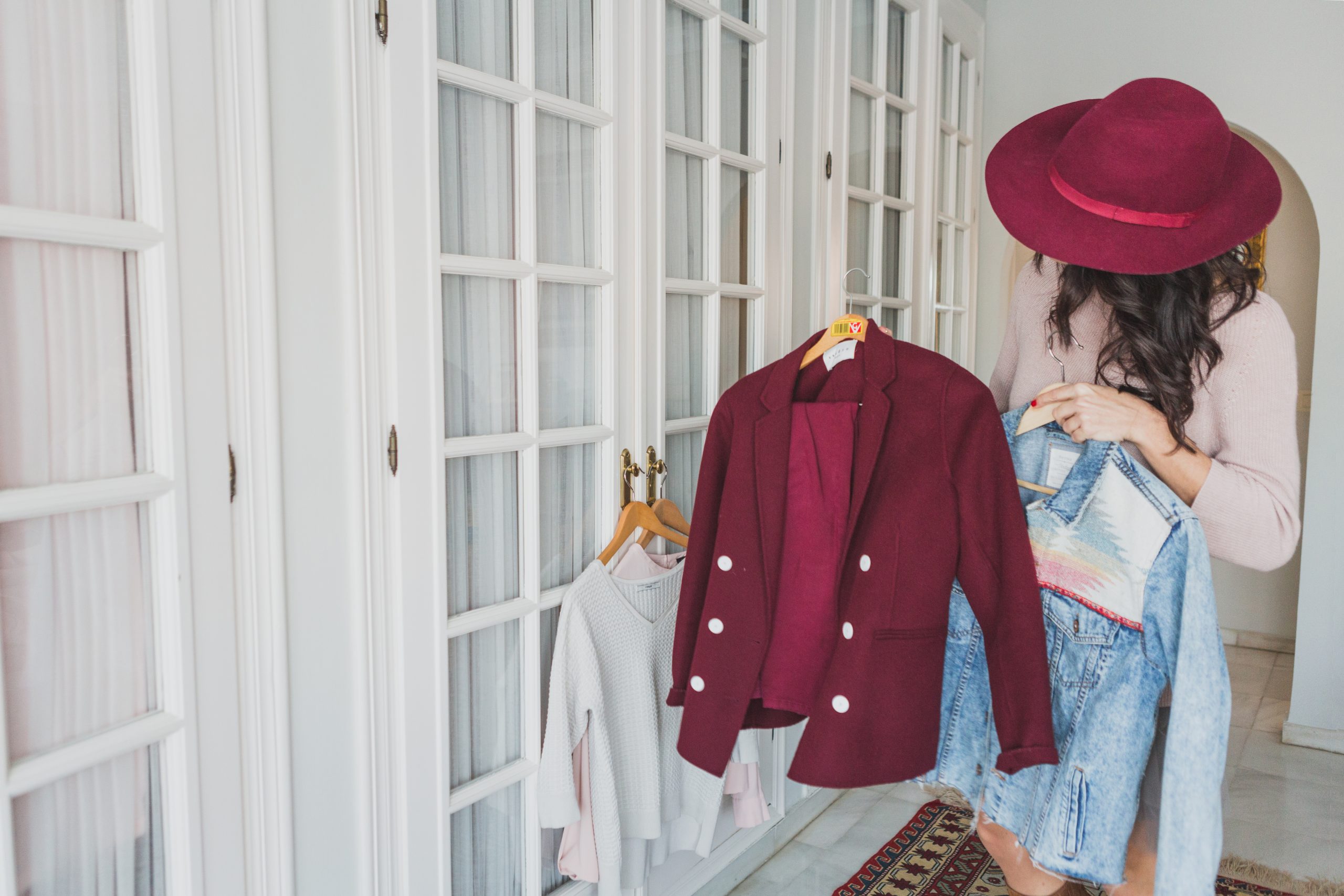 Essential Wardrobe Pieces Every Woman Truly Needs Today